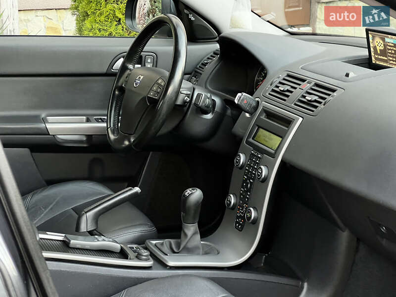 Седан Volvo S40 2011 в Стрые фото 110 Седан Volvo S40 2011 в Стрые