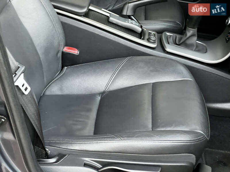 Седан Volvo S40 2011 в Стрые фото 114 Седан Volvo S40 2011 в Стрые