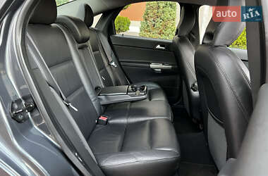 Седан Volvo S40 2011 в  фото 120 Седан Volvo S40 2011 в