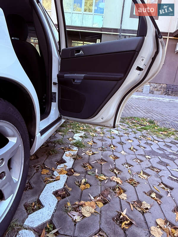 Седан Volvo S40 2012 в Киеве фото 22 Седан Volvo S40 2012 в Киеве