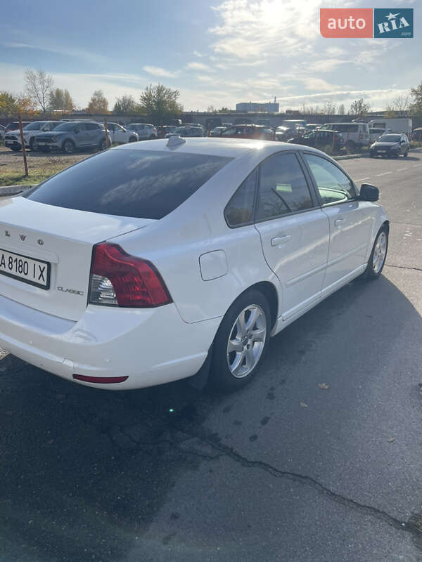 Седан Volvo S40 2012 в Києві фото 2 Седан Volvo S40 2012 в Києві