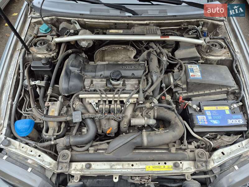 Седан Volvo S40 2000 в Киеве