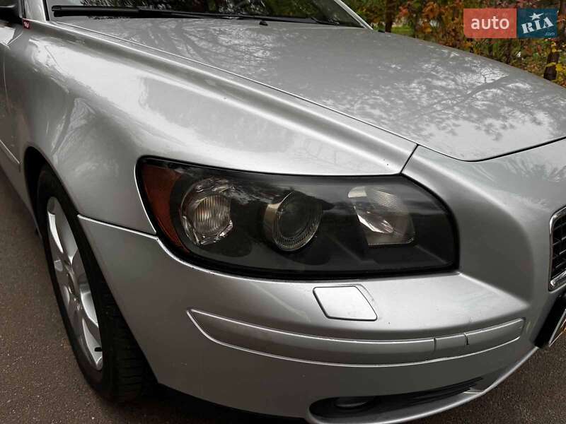 Седан Volvo S40 2005 в Киеве