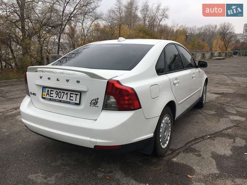 Седан Volvo S40 2008 в Дніпрі
