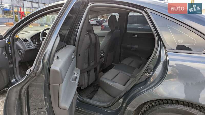 Седан Volvo S40 2009 в Киеве фото 9 Седан Volvo S40 2009 в Киеве