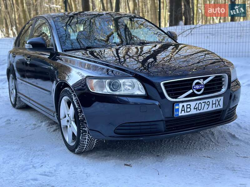 Седан Volvo S40 2011 в Виннице