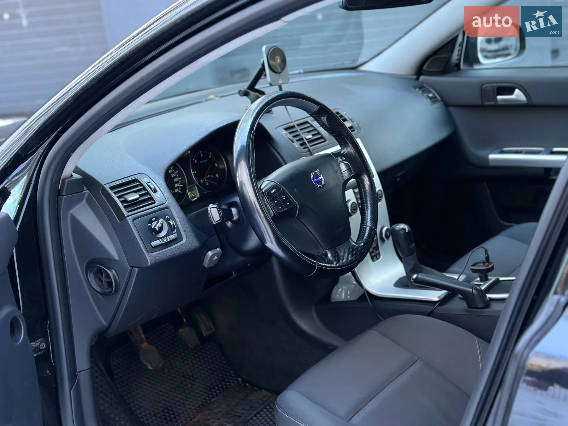 2011 Volvo S40 - мініатюра 12