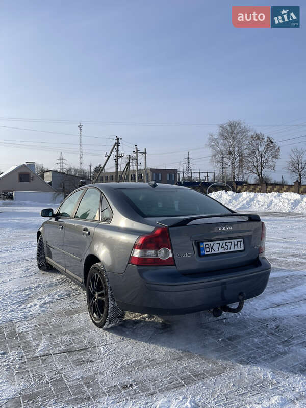 Седан Volvo S40 2006 в Ровно фото 5 Седан Volvo S40 2006 в Ровно