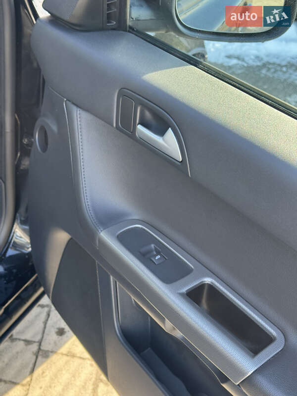 Седан Volvo S40 2011 в Стрые фото 24 Седан Volvo S40 2011 в Стрые