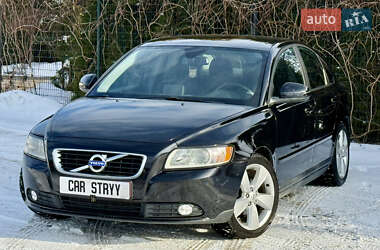 Седан Volvo S40 2011 в Стрые