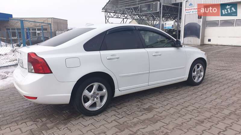 Седан Volvo S40 2011 в Хмельницькому