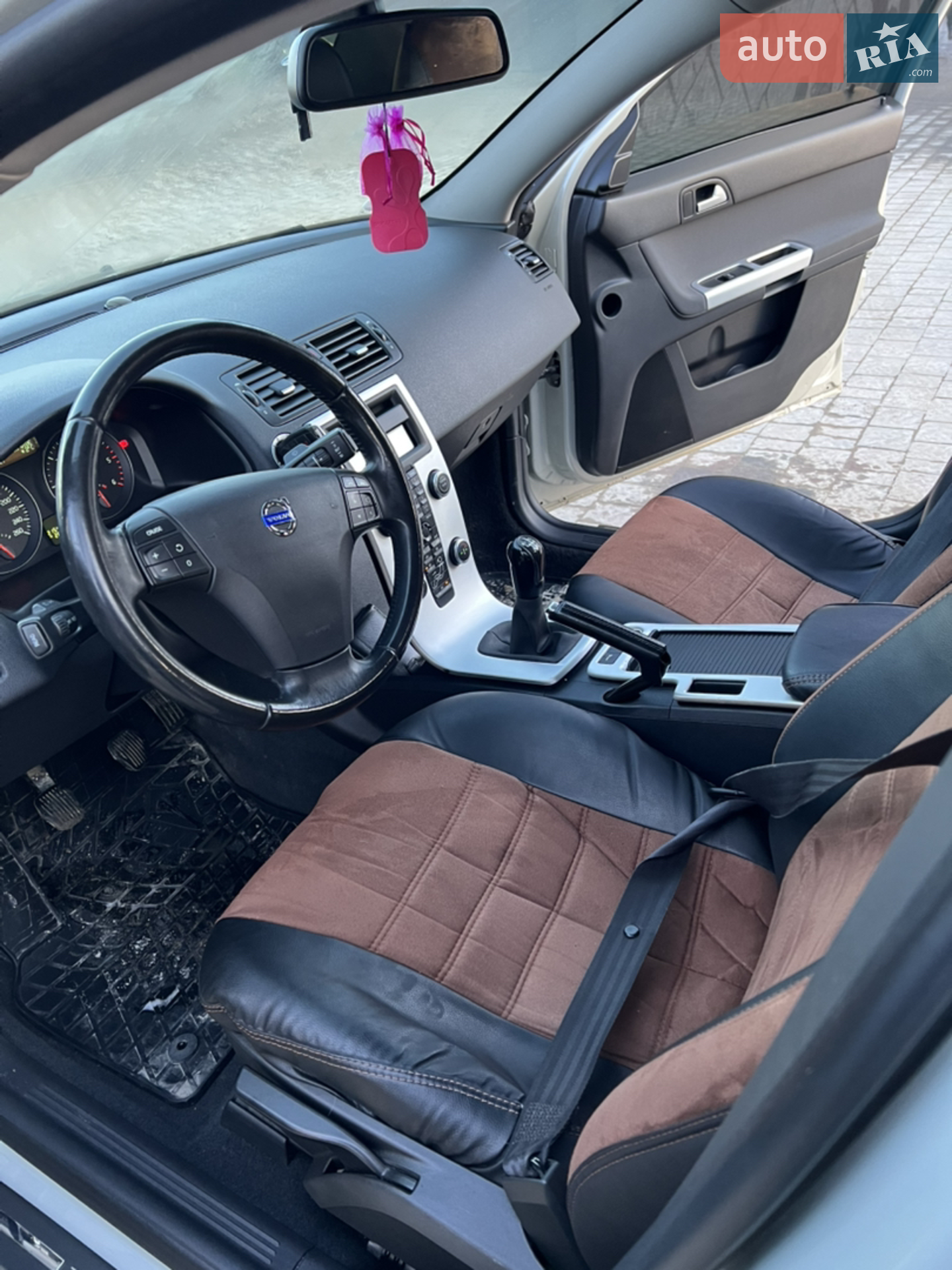 2012 Volvo S40 - мініатюра 16