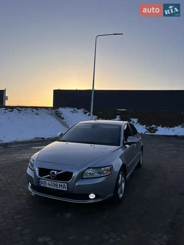 Volvo S40