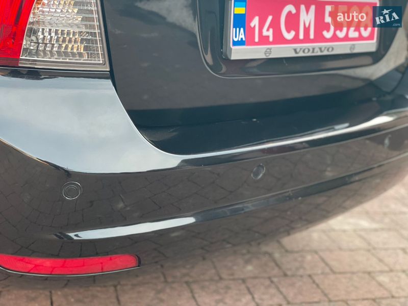 Седан Volvo S40 2011 в Стрию