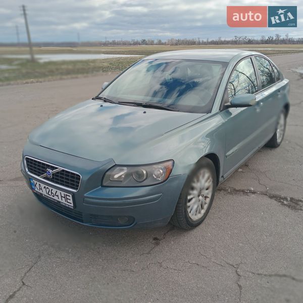 Volvo S40 2004