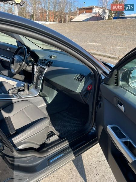 Седан Volvo S40 2010 в Шепетовке