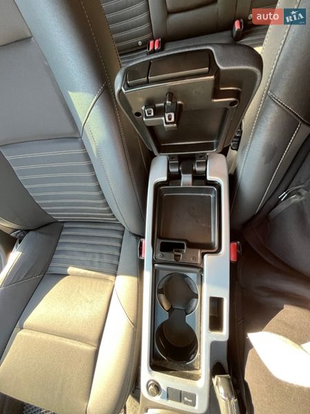 Седан Volvo S40 2010 в Шепетовке