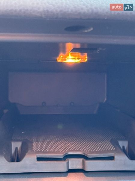 Седан Volvo S40 2010 в Шепетовке