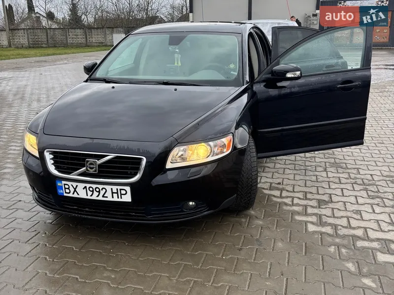 Volvo S40