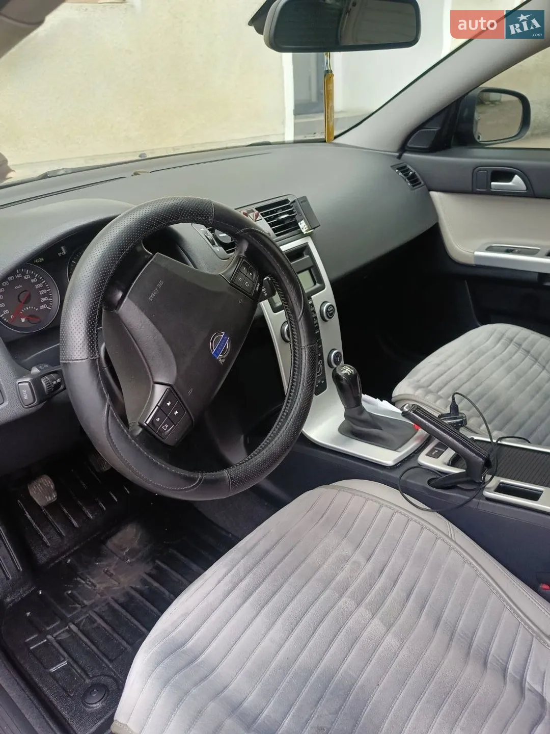 2010 Volvo S40 - мініатюра 9