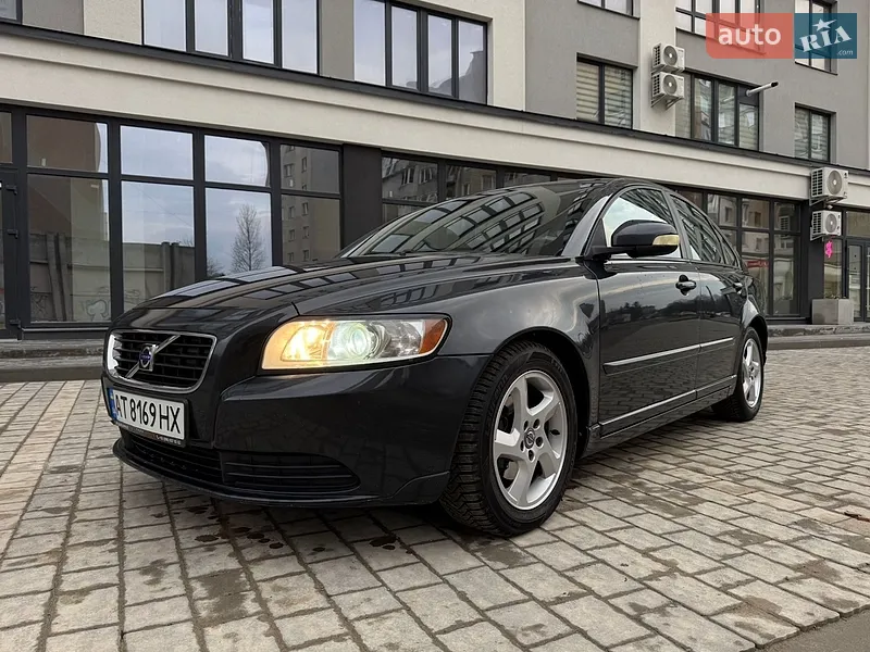 Volvo S40