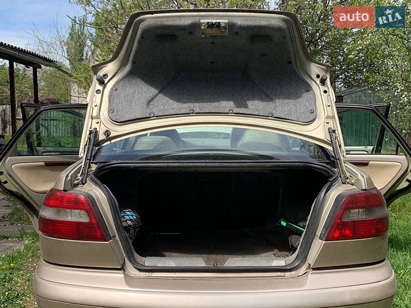 Седан Volvo S40 2001 в Фастове