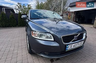 Седан Volvo S40 2009 в Черновцах