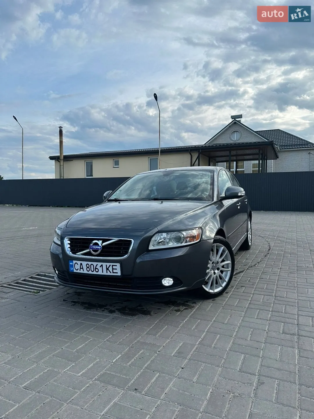 2011 Volvo S40 - мініатюра 2