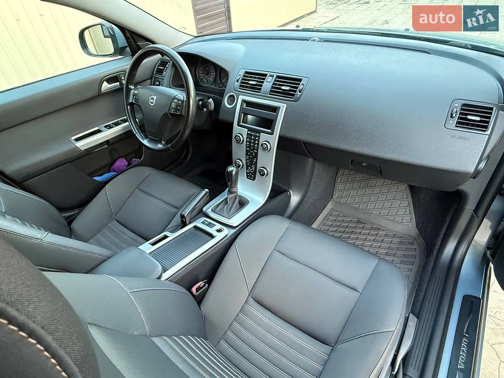 2010 Volvo S40 - мініатюра 8