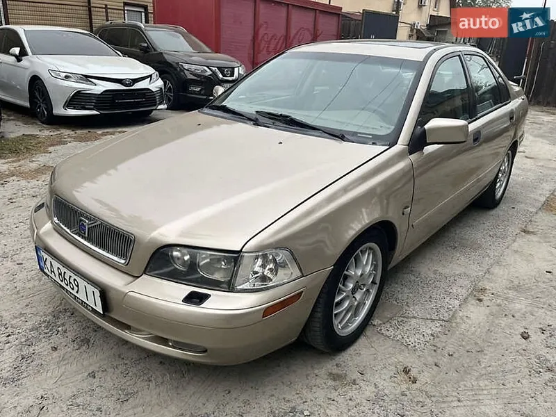 Volvo S40 2001