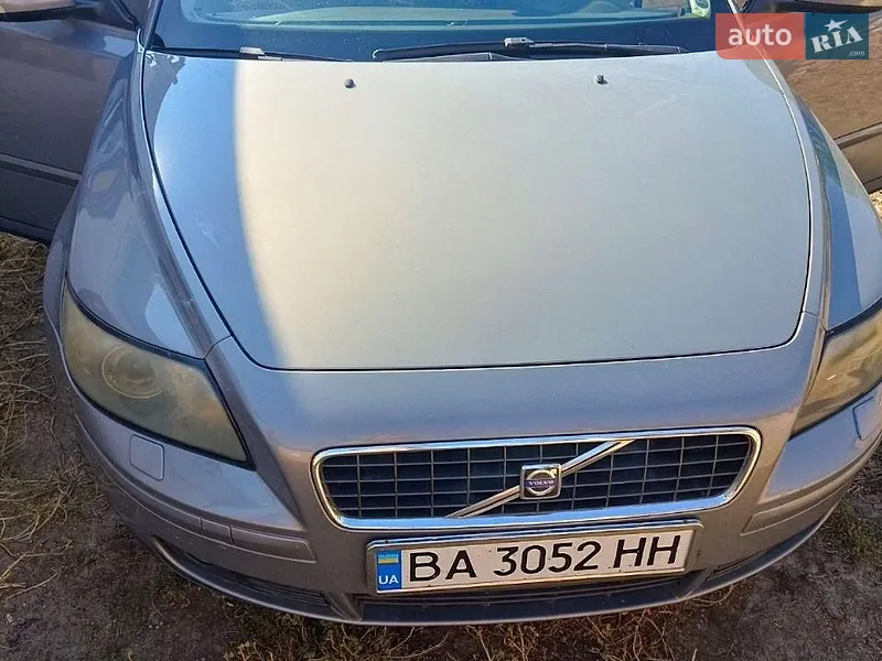 Volvo S40