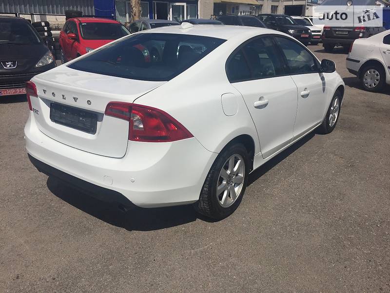 Седан Volvo S60 2011 в Днепре