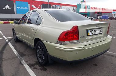 Седан Volvo S60 2005 в Львове