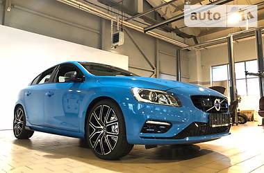 Седан Volvo S60 2018 в Киеве