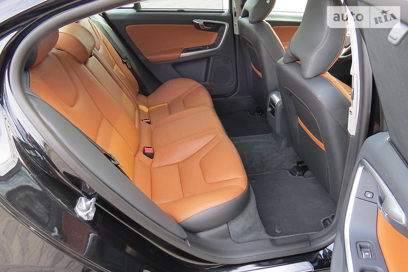 Седан Volvo S60 2017 в Дніпрі