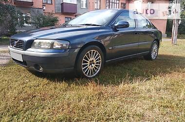 Седан Volvo S60 2002 в Гребенке