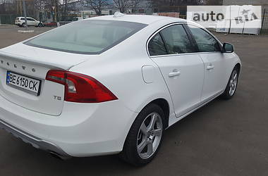 Седан Volvo S60 2012 в Киеве