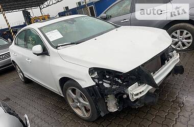 Седан Volvo S60 2012 в Киеве