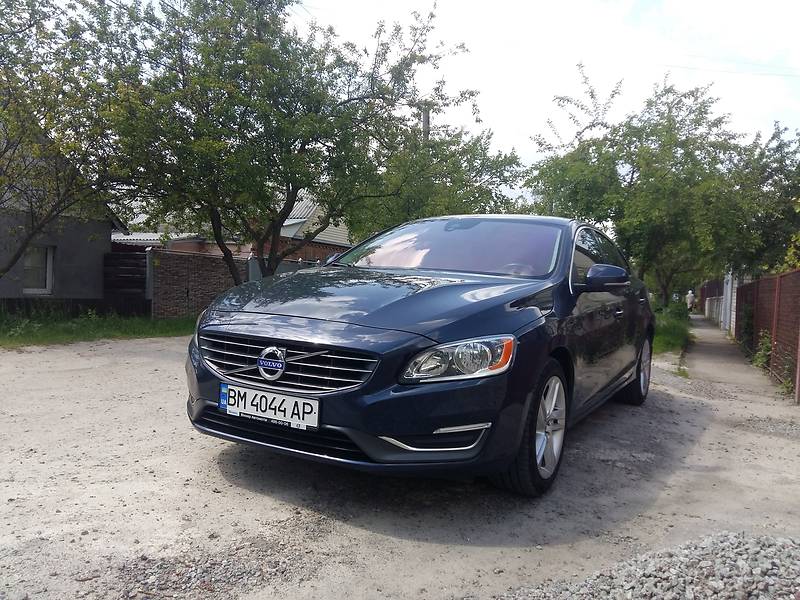 Седан Volvo S60 2013 в Сумах