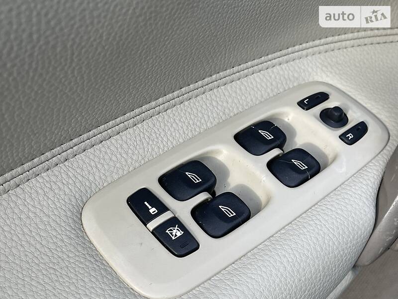 Седан Volvo S60 2005 в Стрые