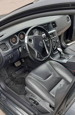 Универсал Volvo S60 2013 в Тернополе