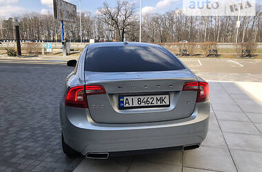 Седан Volvo S60 2017 в Києві