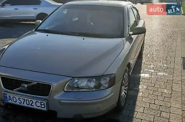 Volvo S60 2005