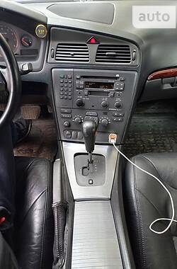 Седан Volvo S60 2001 в Глухове