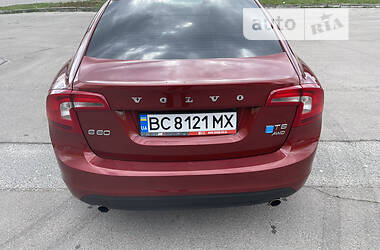 Седан Volvo S60 2010 в Львове