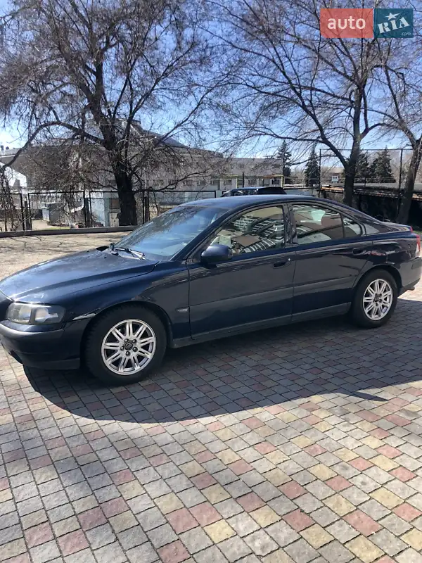 Volvo S60 2003