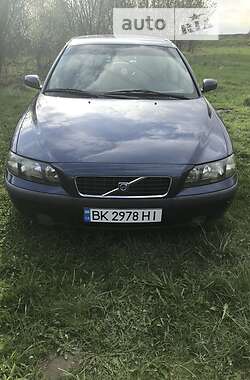 Хетчбек Volvo S60 2003 в Володимирці