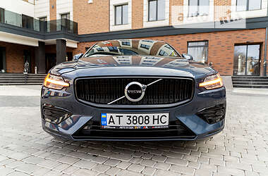 Седан Volvo S60 2019 в Коломые