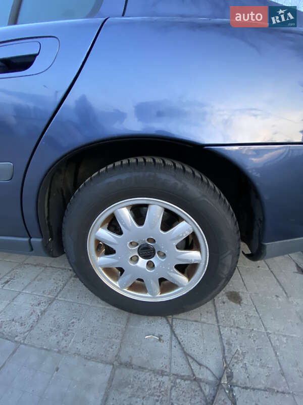 Седан Volvo S60 2003 в Чернигове