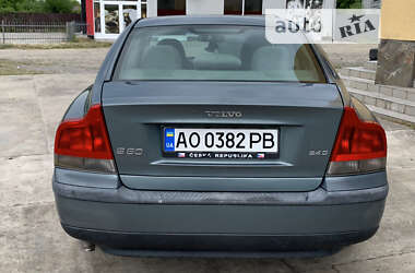 Седан Volvo S60 2003 в Тячеве
